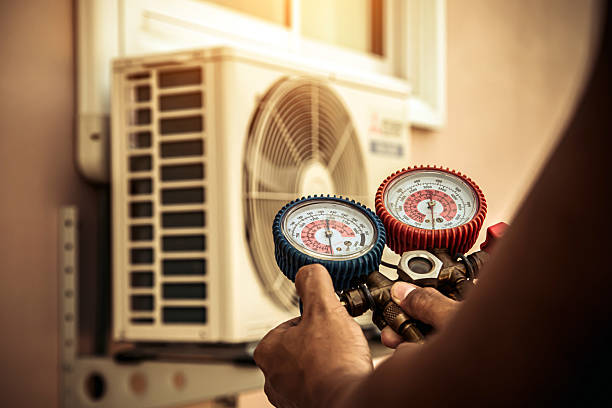 Professional Hvac technician working in Reading, PA